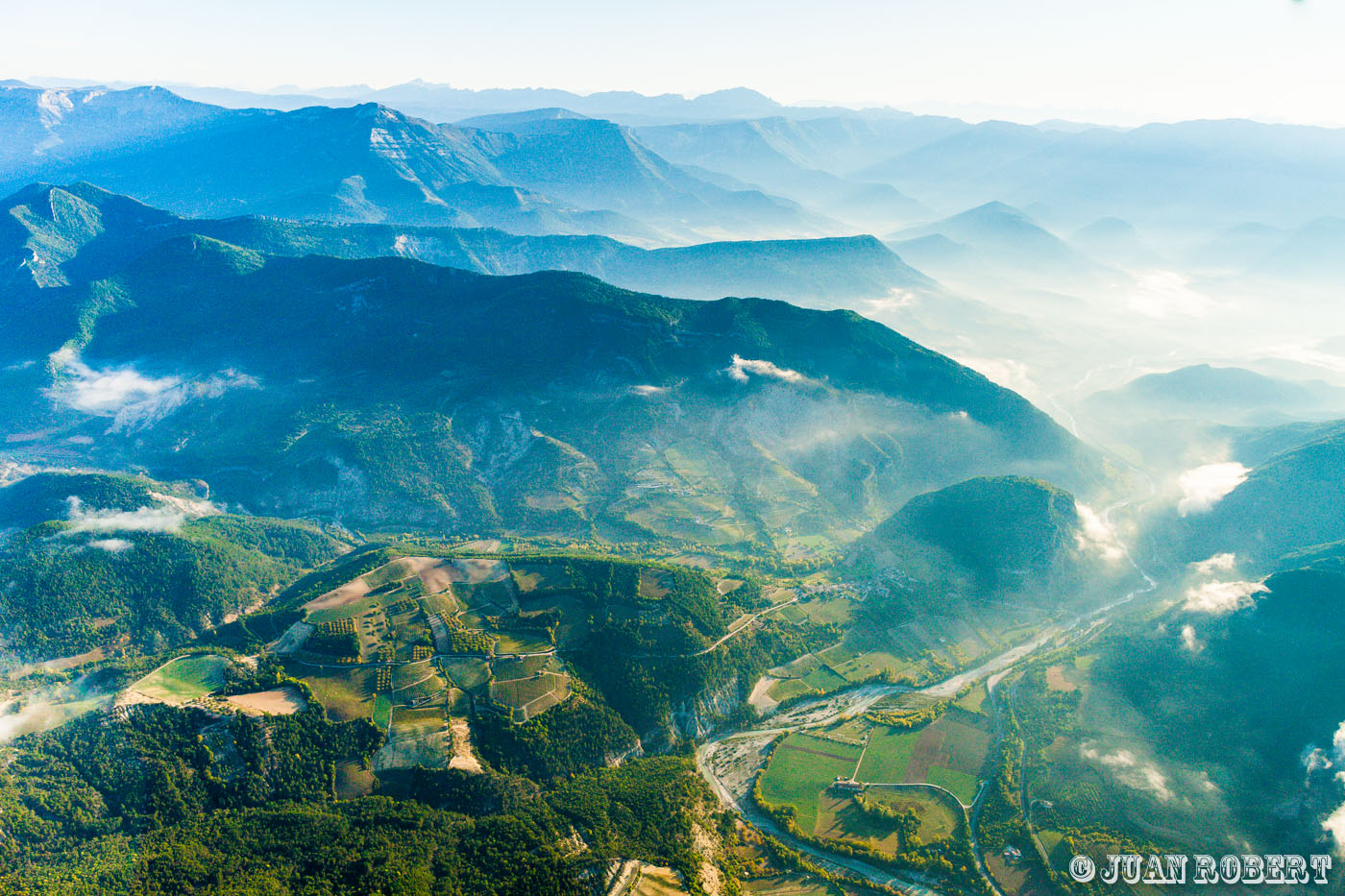 Juan ROBERT, ULM, aerien, alpes, avion, aéroport, diois, drome, helico, helicoptere, montagnes, paysage, photographie aerienne, prise de vues aeriennes, riviere drome, secteur Pontaix, vallée de la drôme, vercors, volDrôme - Rhone-AlpesVallée de la drôme, secteur vallée du Quint, Diois