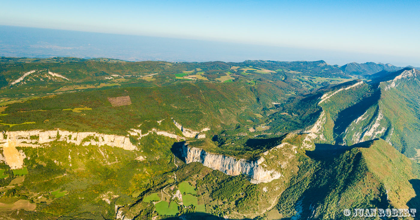 JuanRobert_110928_0885.CR2Les grandes Pennes, alpes, drome, montagnes, paysage, photographie aerienne, vercorsDrôme - Rhone-AlpesLes grandes PennesLes grandes Pennes