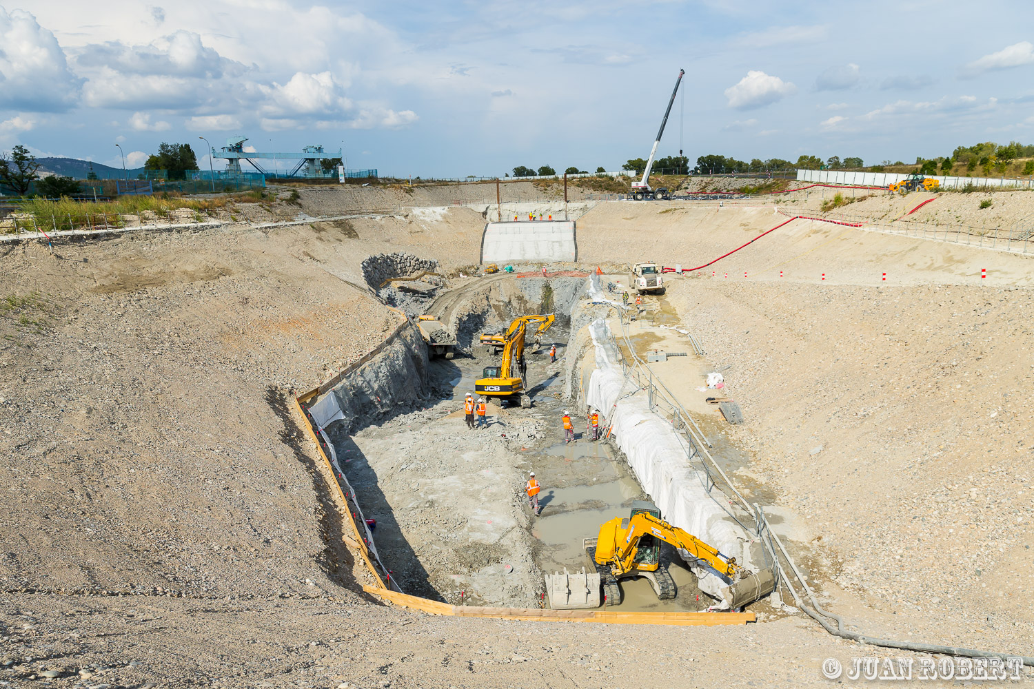 Auteur, BTP, CNR, Juan ROBERT, Le Pouzin, PCH, Photographe, building, centrale hydro electrique, chantier, machines, ouvriers, pelleteuse, rhoneLe PouzinArdêche - Rhône-AlpesCNR chantier PCH Pouzin