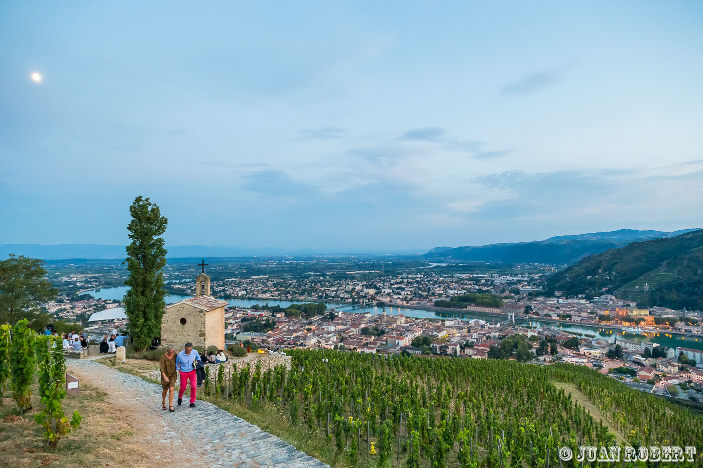 Auteur, Jaboulet, Juan ROBERT, Photographe, Vigne, bar, chapelle, cocktail, hermitage, paysage, rhone, vignoble, vinTain-l'HermitageDrôme - Rhône-AlpesBar éphémère Jaboulet à la Chapelle de l'Hermitage