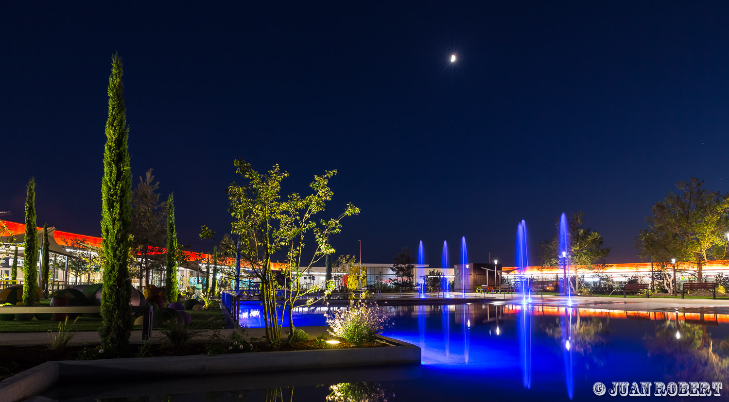 Auteur, Juan ROBERT, Photographe, chantier, magasins, parc commercialSaint-Paul-lès-RomansDrôme - Rhône-AlpesParc Saint Paul