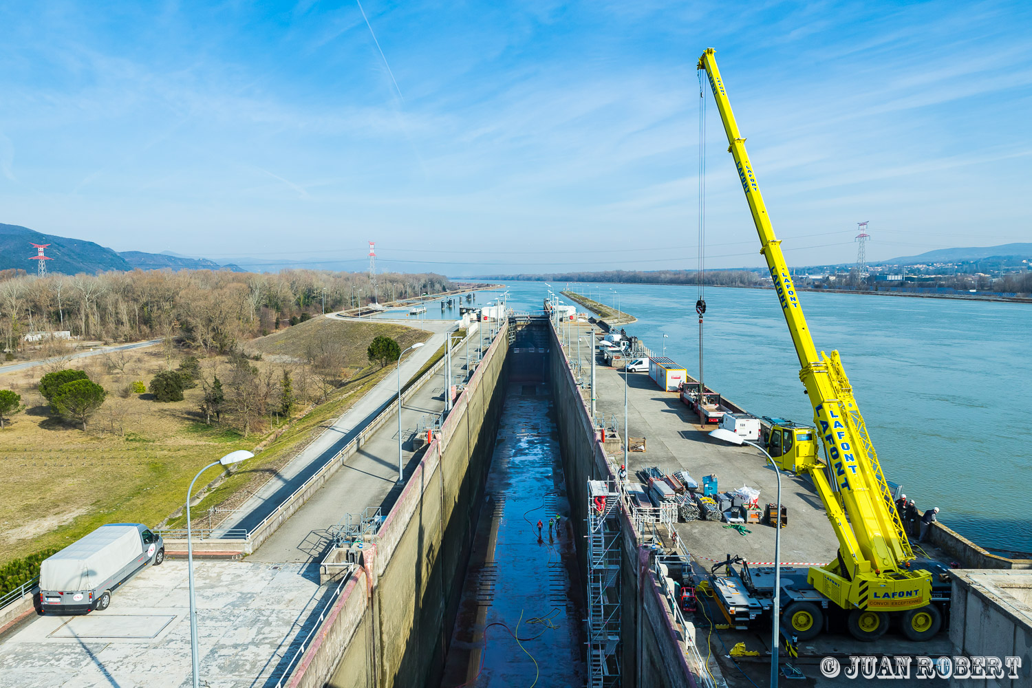 Usine de Logis-NeufAuteur, CNR, Juan ROBERT, Photographe, arrêt de navigation, barrage, echaffaudage, fleuve, fluviale, industrielle, maintenance, navigation, ouvriers, rhone, sous-terrain, éclusesSaulce-sur-rhôneDrôme - Rhône-AlpesCNR, Arrêts de navigation
